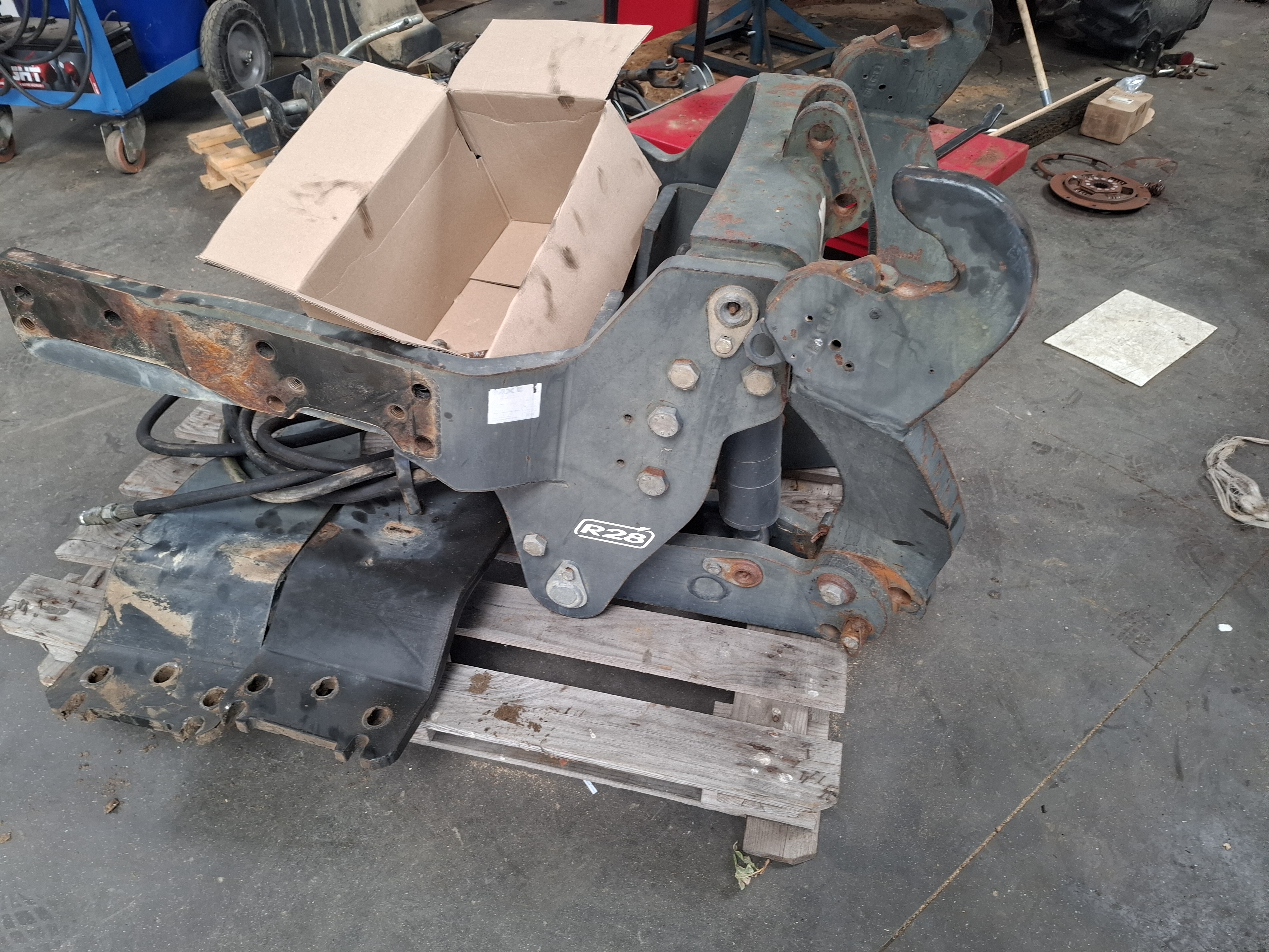 Relevage av ex TL100A Mat254