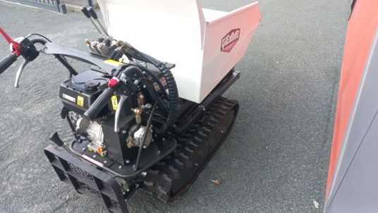 Brouette à moteur élévatrice