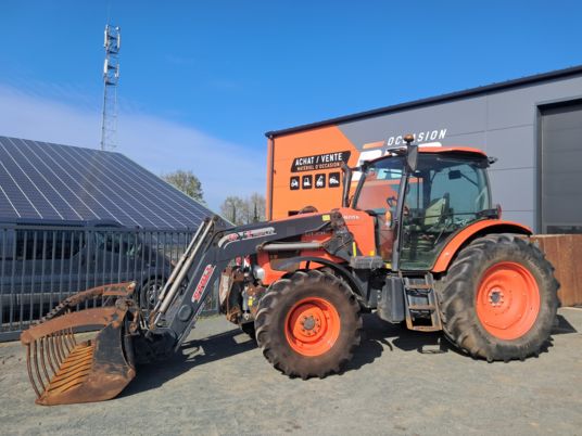 Kubota M135GX