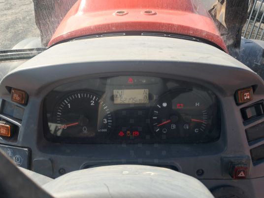 Kubota M135GX
