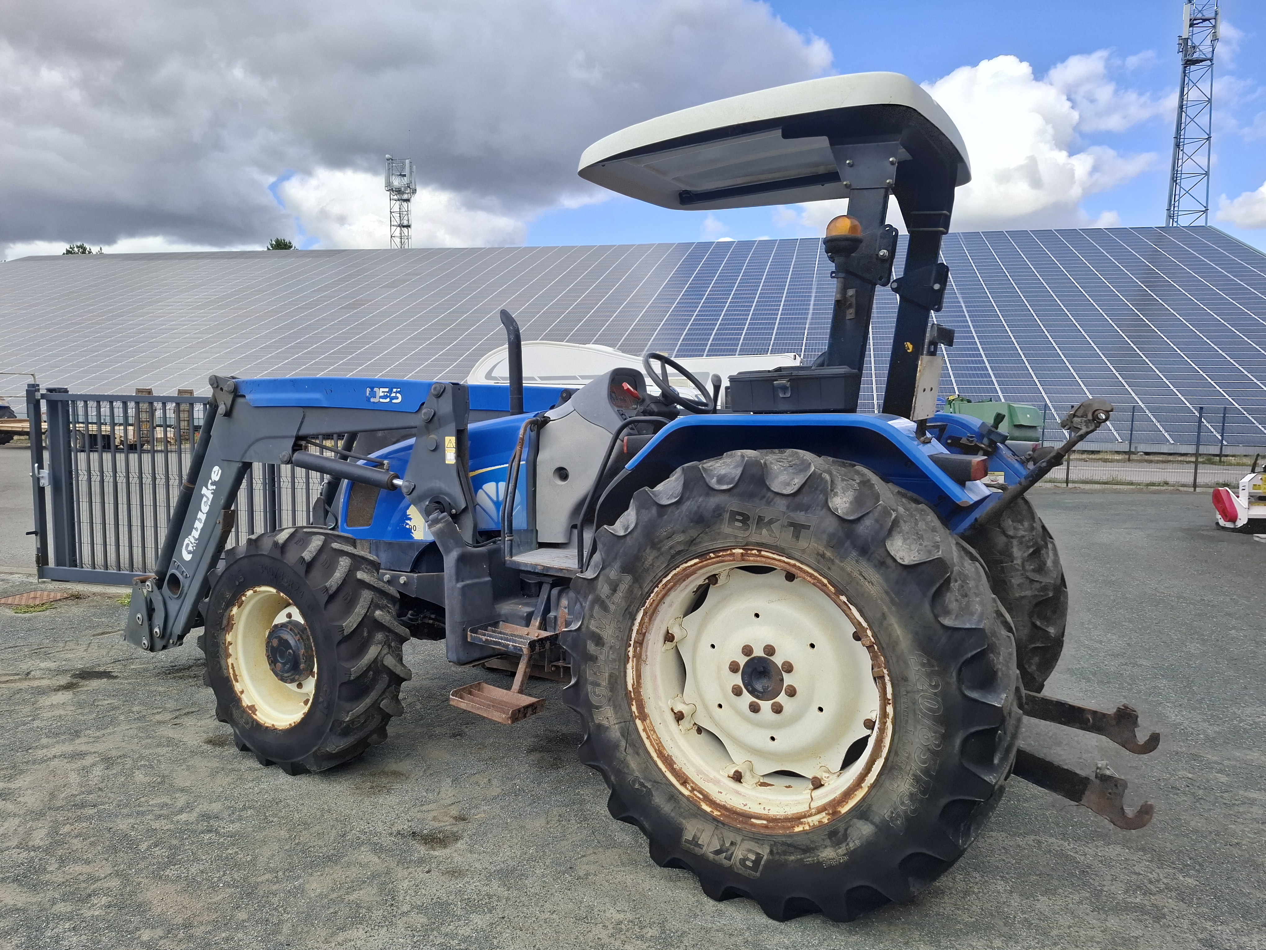 New Holland TL90A + chargeur