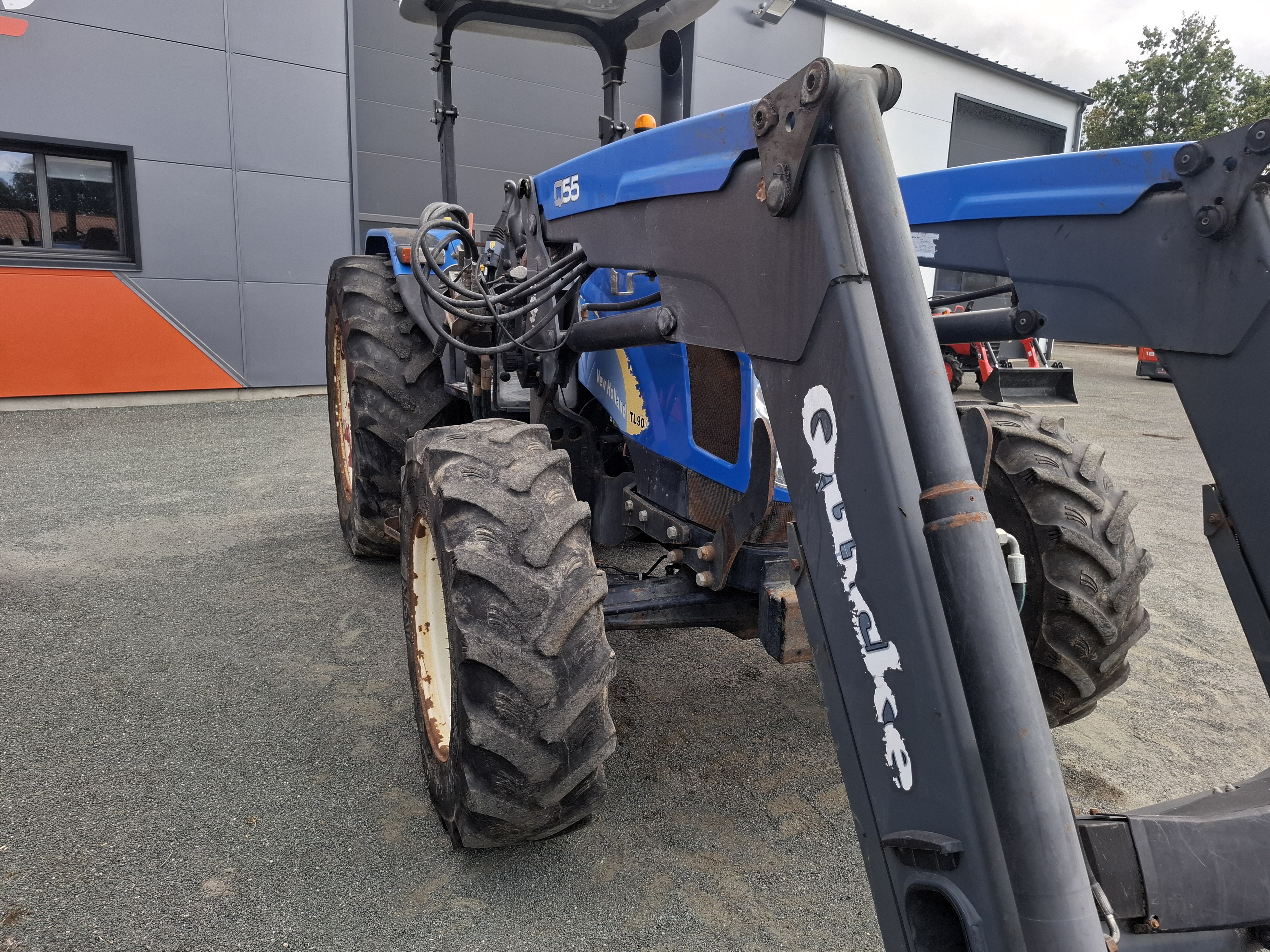 New Holland TL90A + chargeur