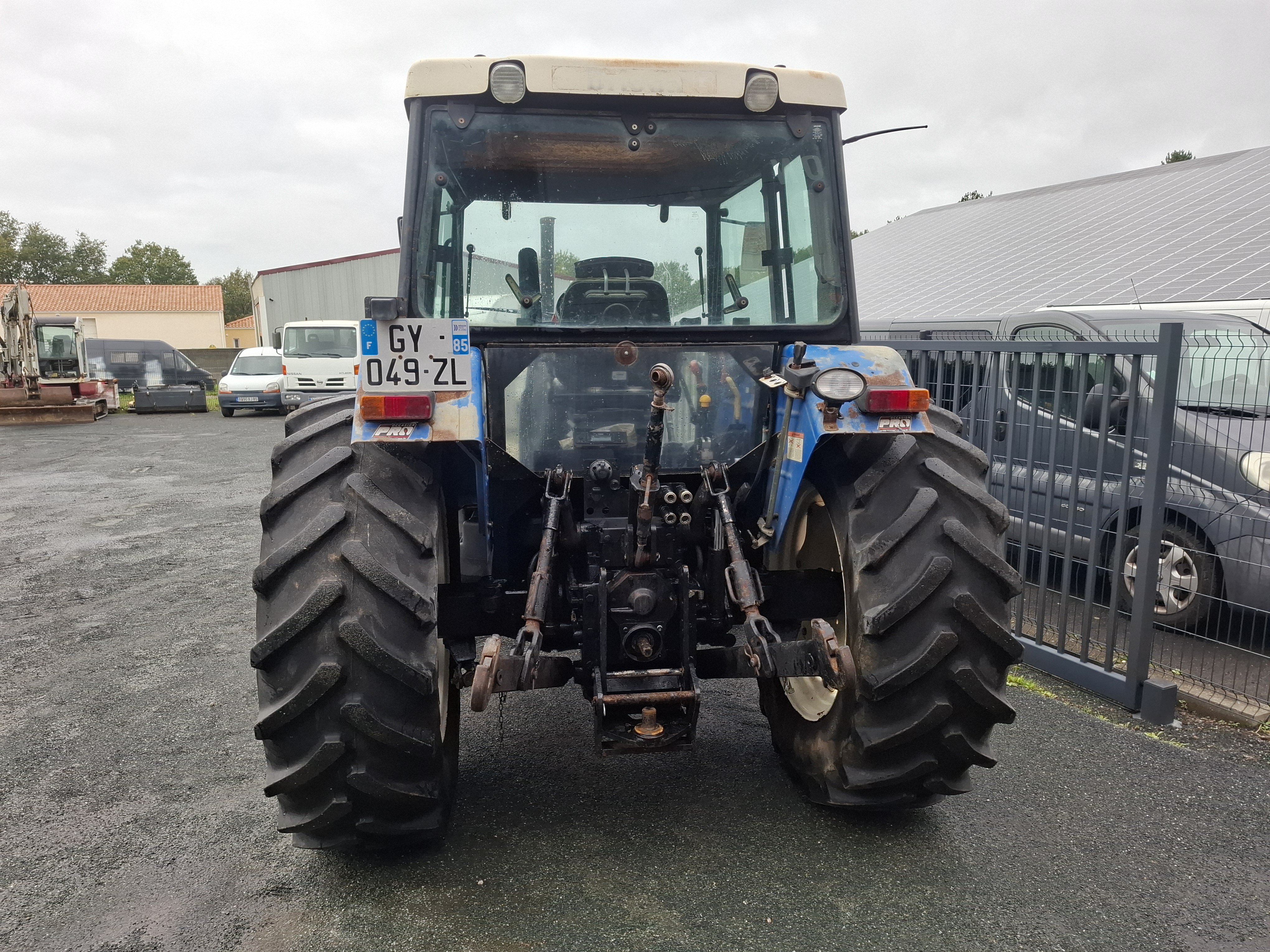 New Holland TL90