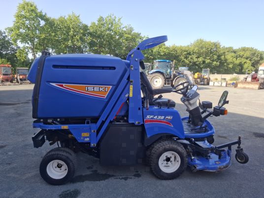 Iseki SF438